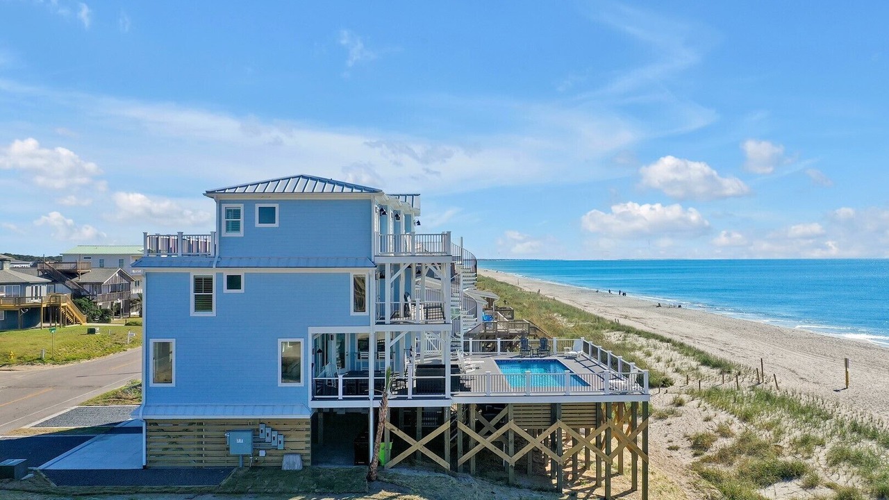 Photo of Others in Oak Island