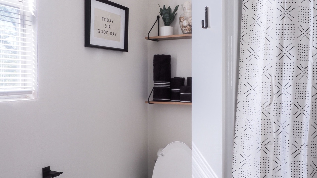 Photo of Bathroom in Euless