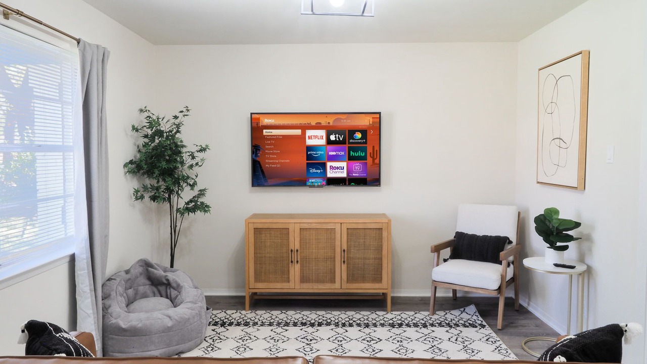 Photo of Livingroom in Euless