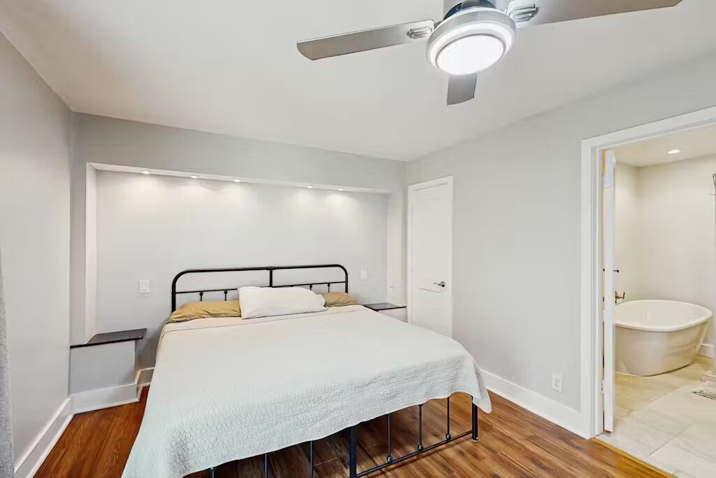 Photo of Bedroom in North Dallas