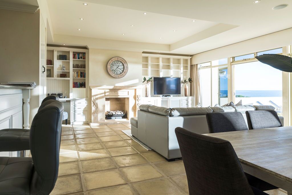 Photo of Others in Tennyson