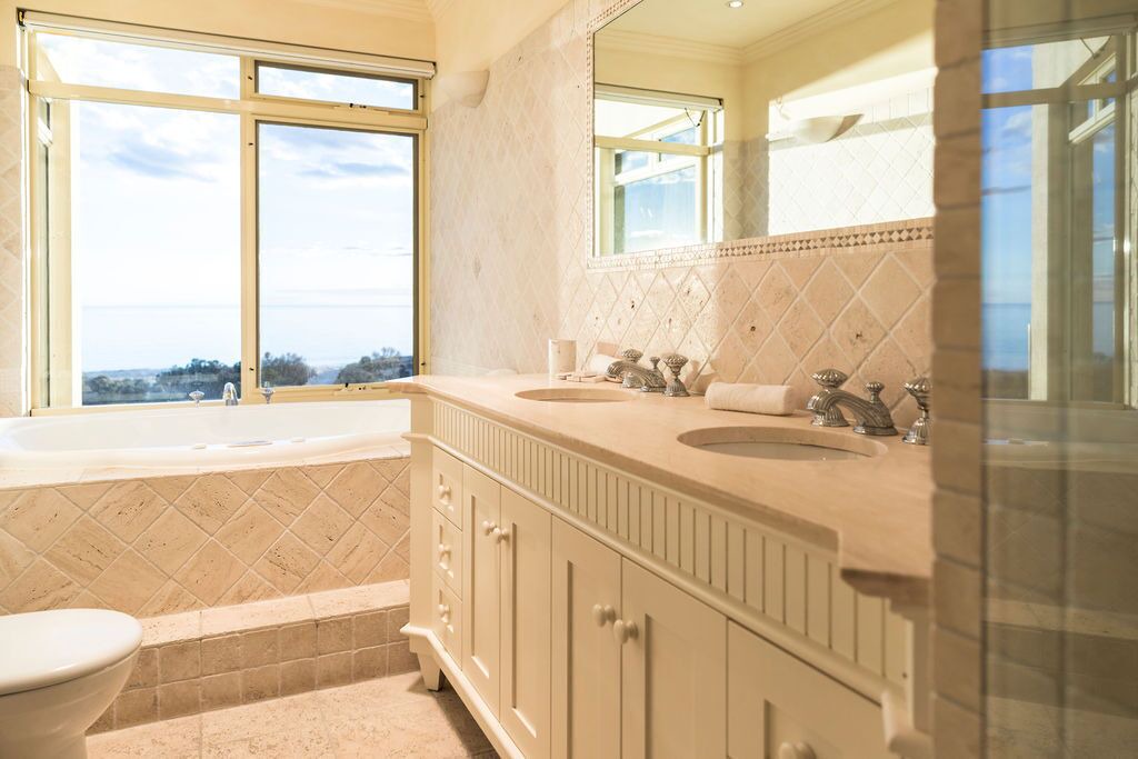 Photo of Others in Tennyson