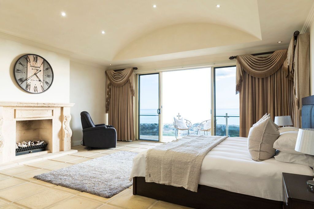 Photo of Others in Tennyson