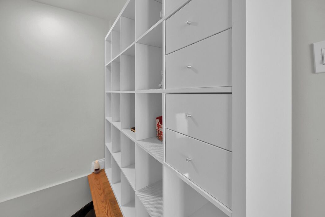 Photo of Others in Central-Maverick Square - Paris Street