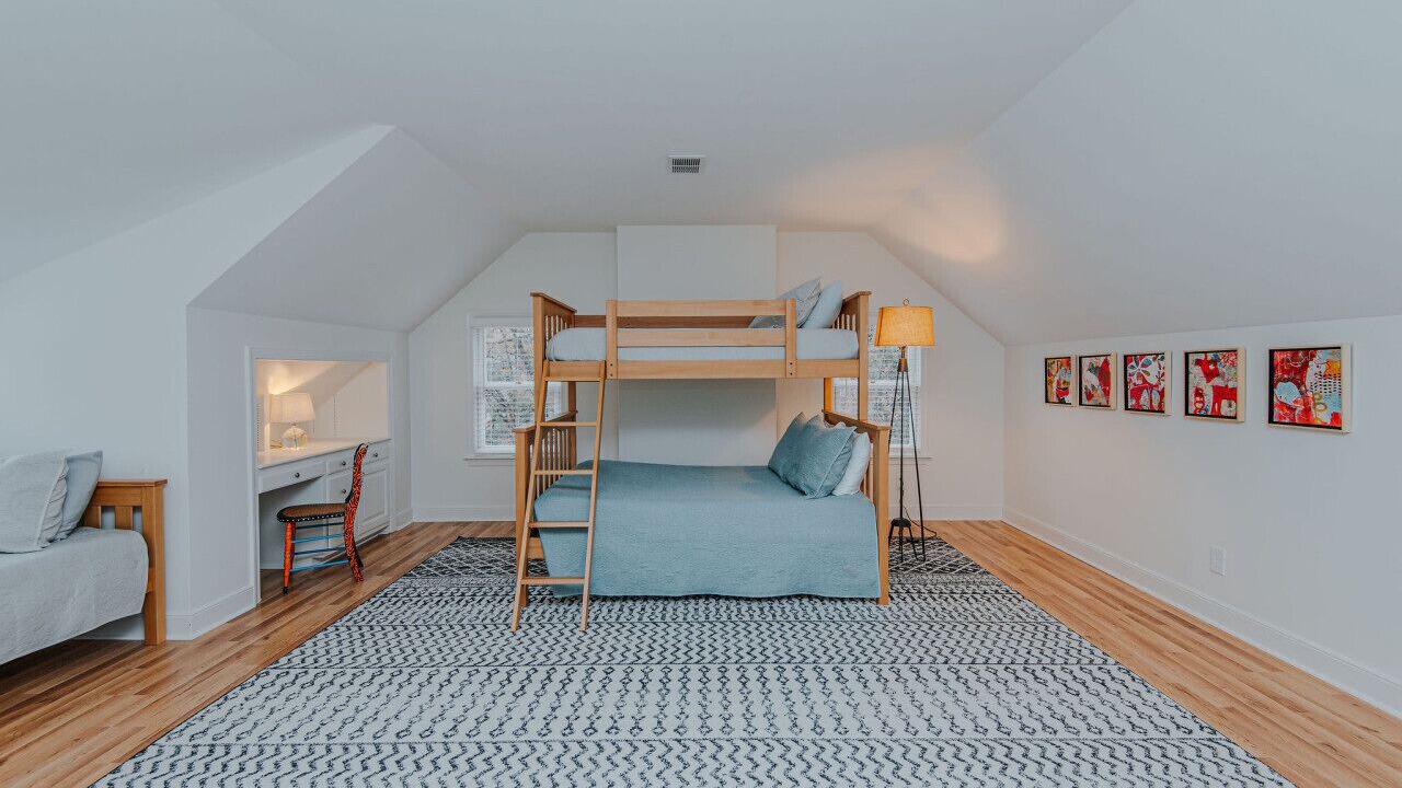 Photo of Bedroom in Old Irving Park