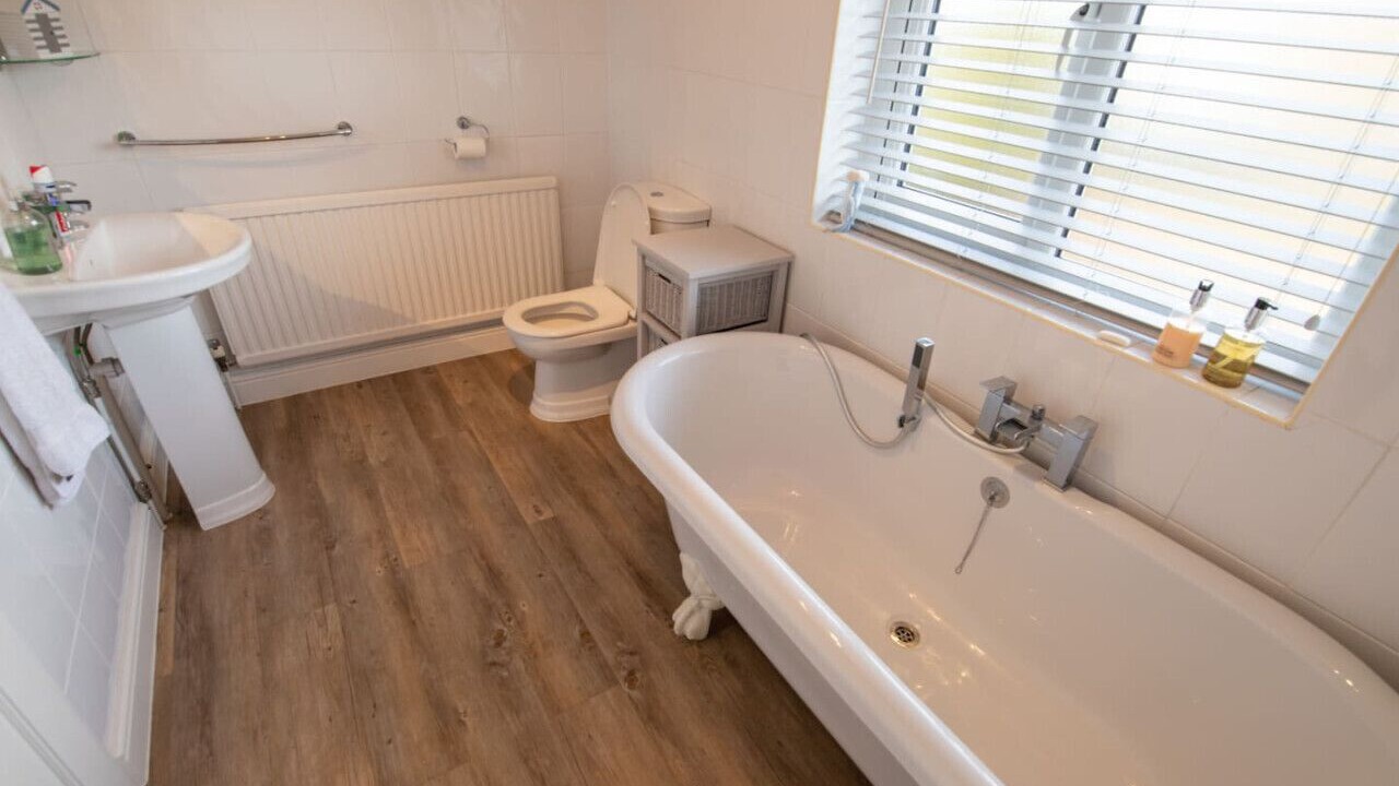 Photo of Bathroom in Camber