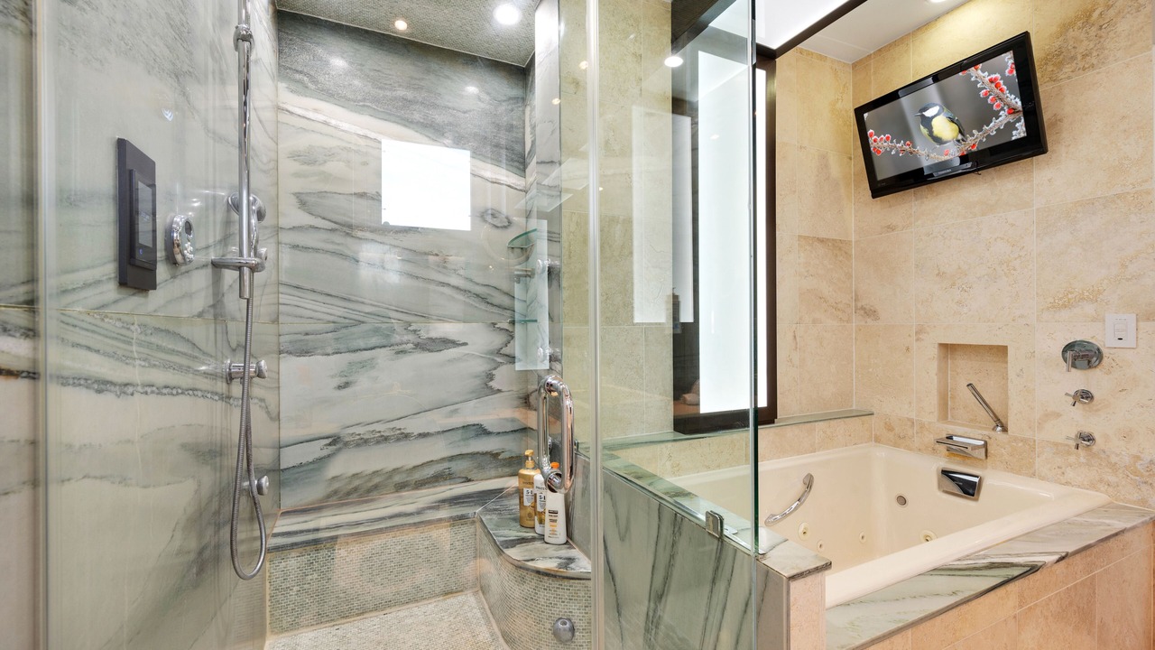 Photo of Bathroom in West Town