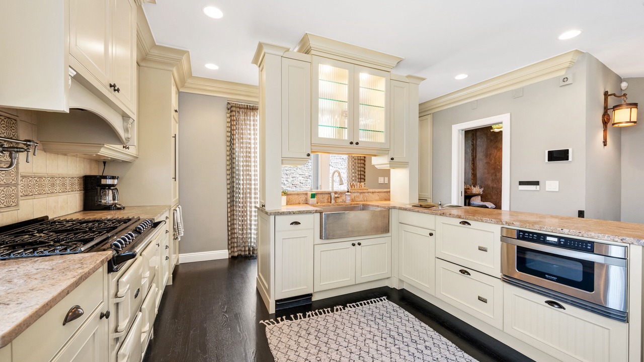 Photo of Others in West Town