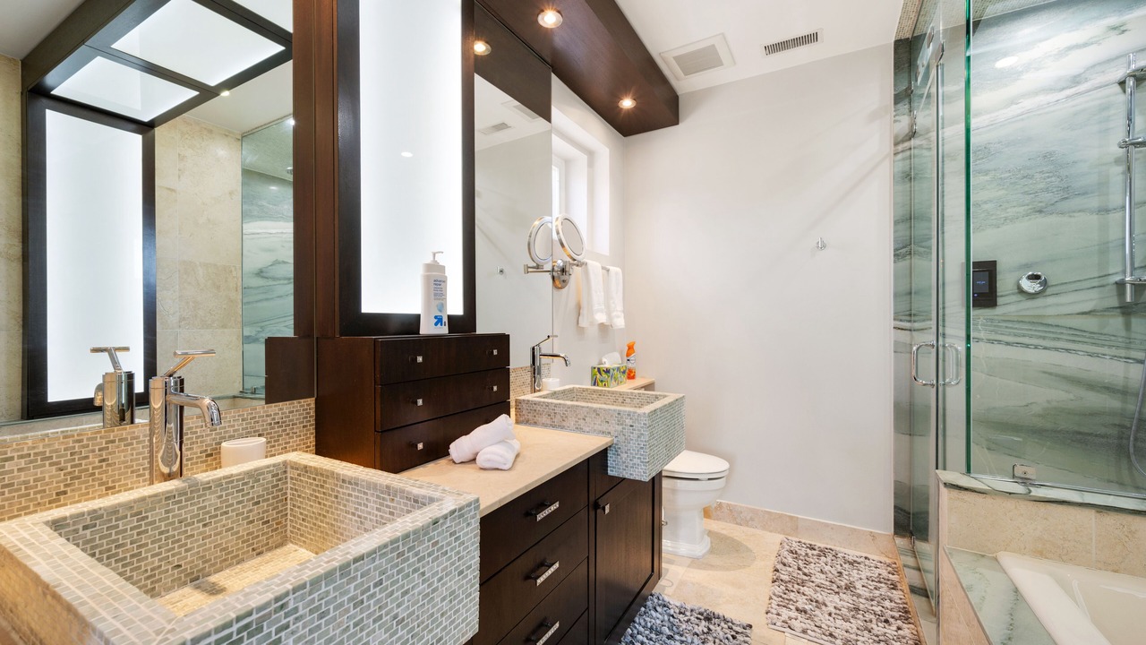 Photo of Bathroom in West Town