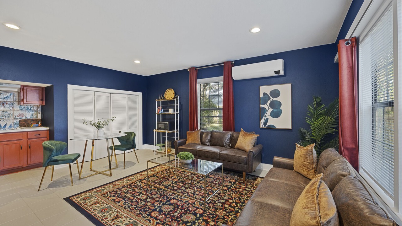 Photo of Livingroom in Tyler
