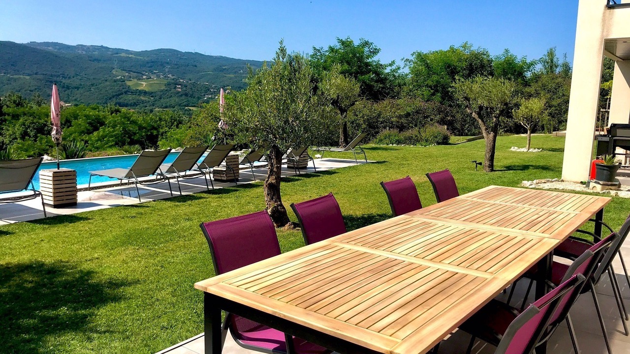 Photo of Outdoor in Saint-Peray