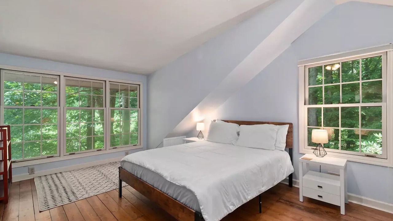 Photo of Bedroom in Lynn