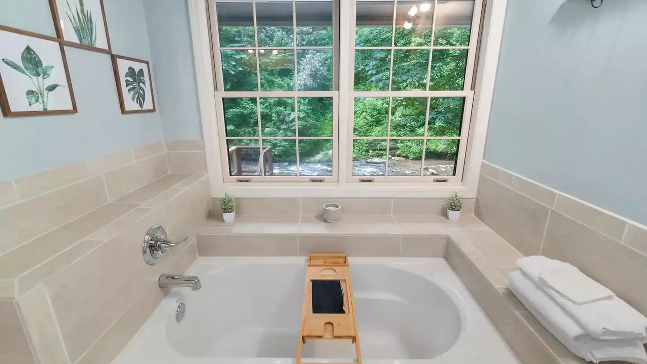 Photo of Bathroom in Lynn