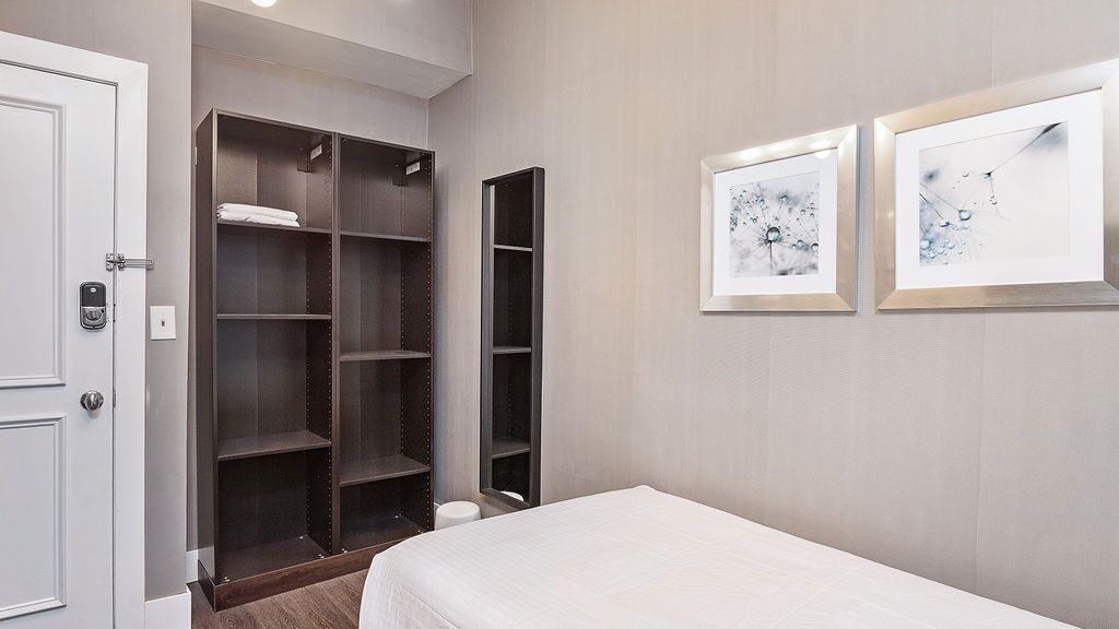 Photo of Bedroom in Bay Village