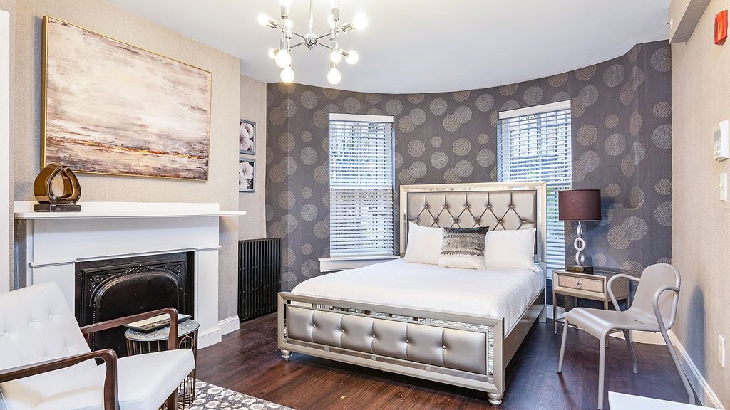 Photo of Bedroom in Bay Village