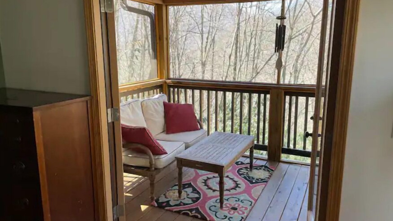 Photo of Livingroom in Cattail Creek