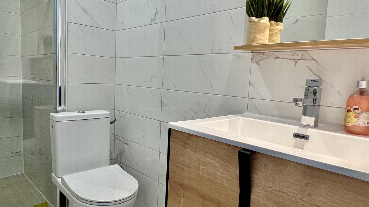 Photo of Bathroom in Cran-Gevrier