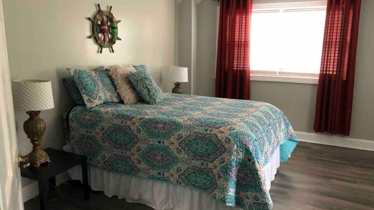 Photo of Bedroom in Brewer