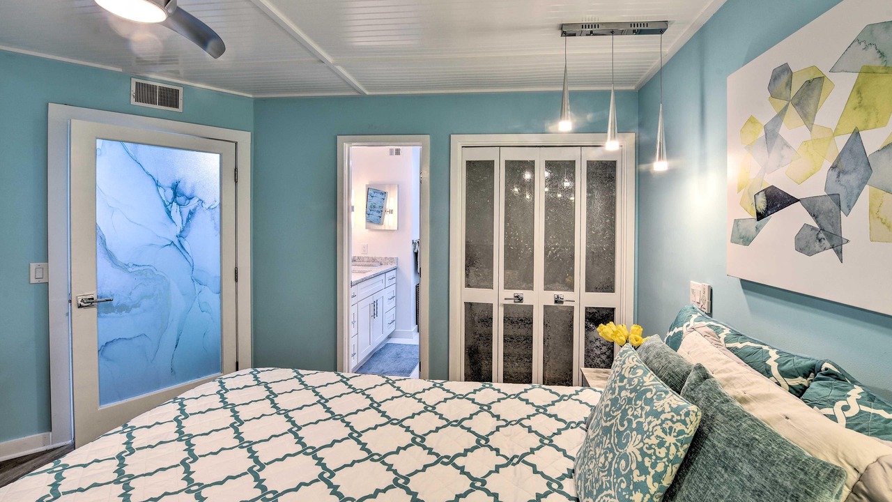 Photo of Bedroom in Oceanmarsh Subdivision