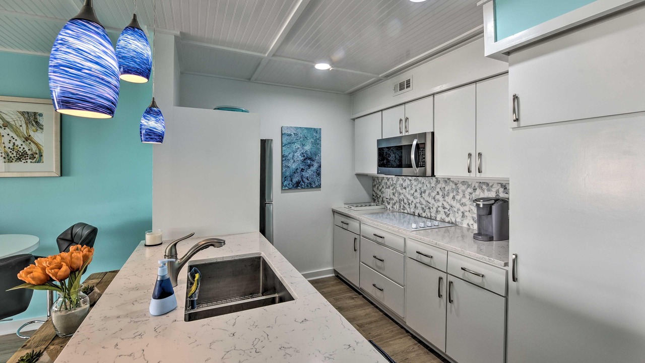 Photo of Kitchen in Oceanmarsh Subdivision