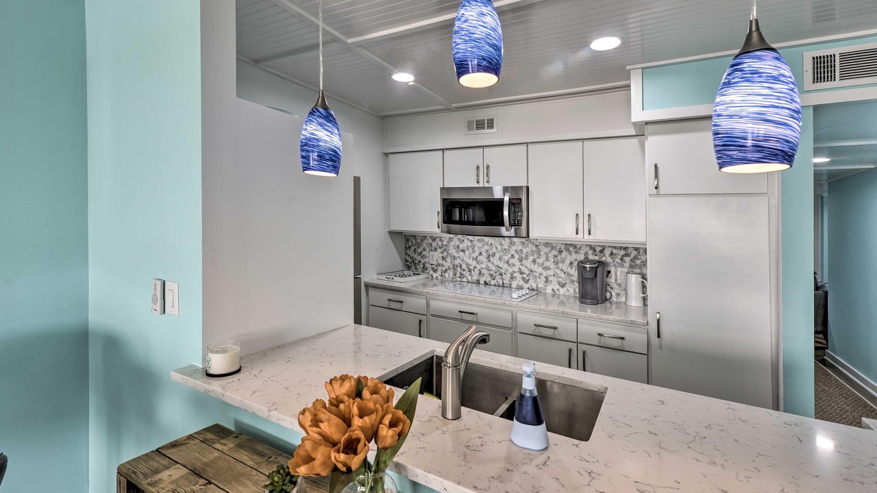 Photo of Kitchen in Oceanmarsh Subdivision