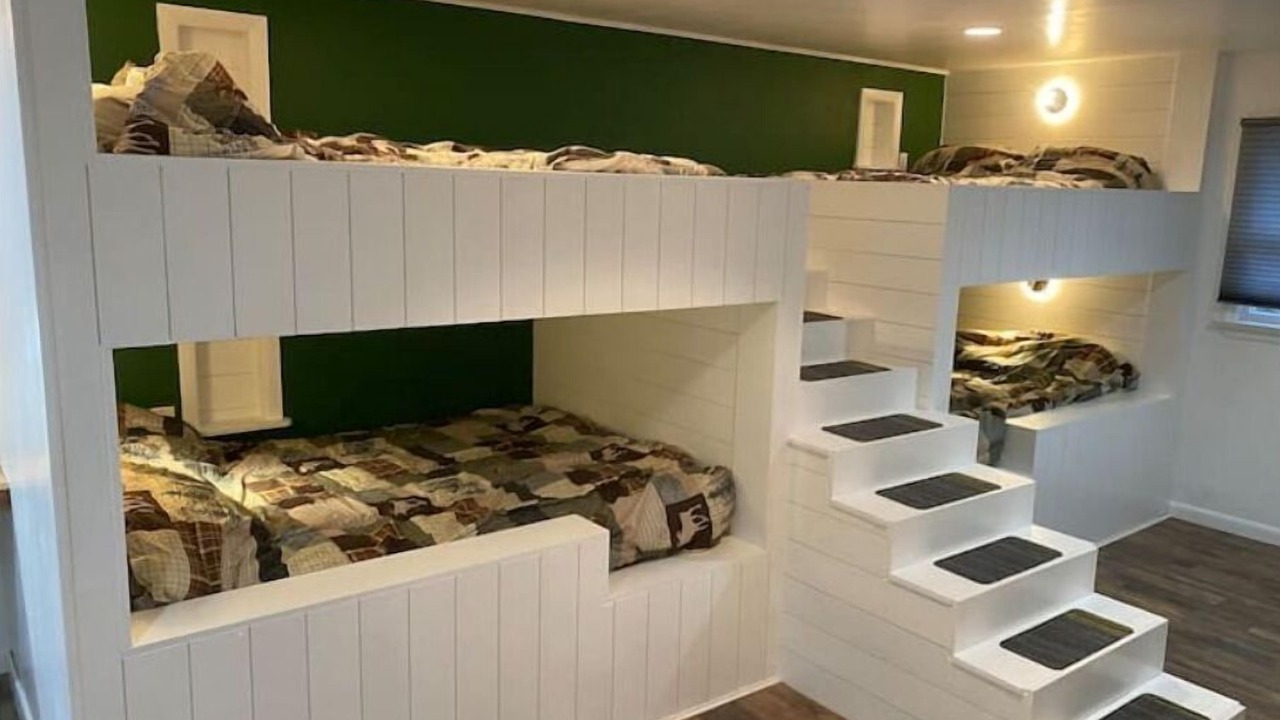 Photo of Bedroom in Hollowville