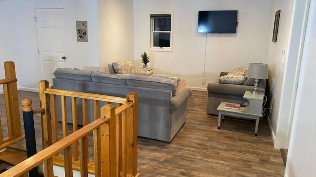 Photo of Others in Hollowville