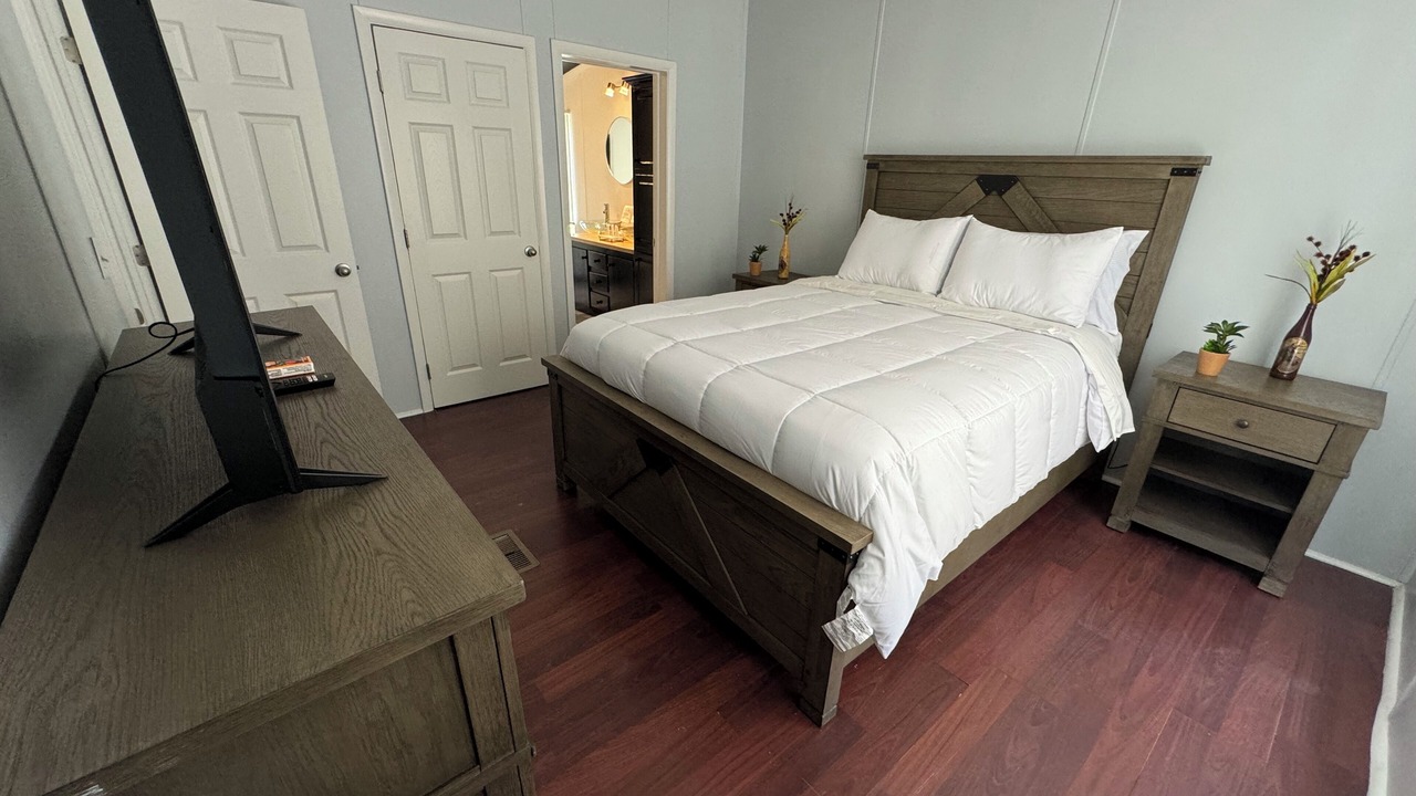 Photo of Bedroom in Northside