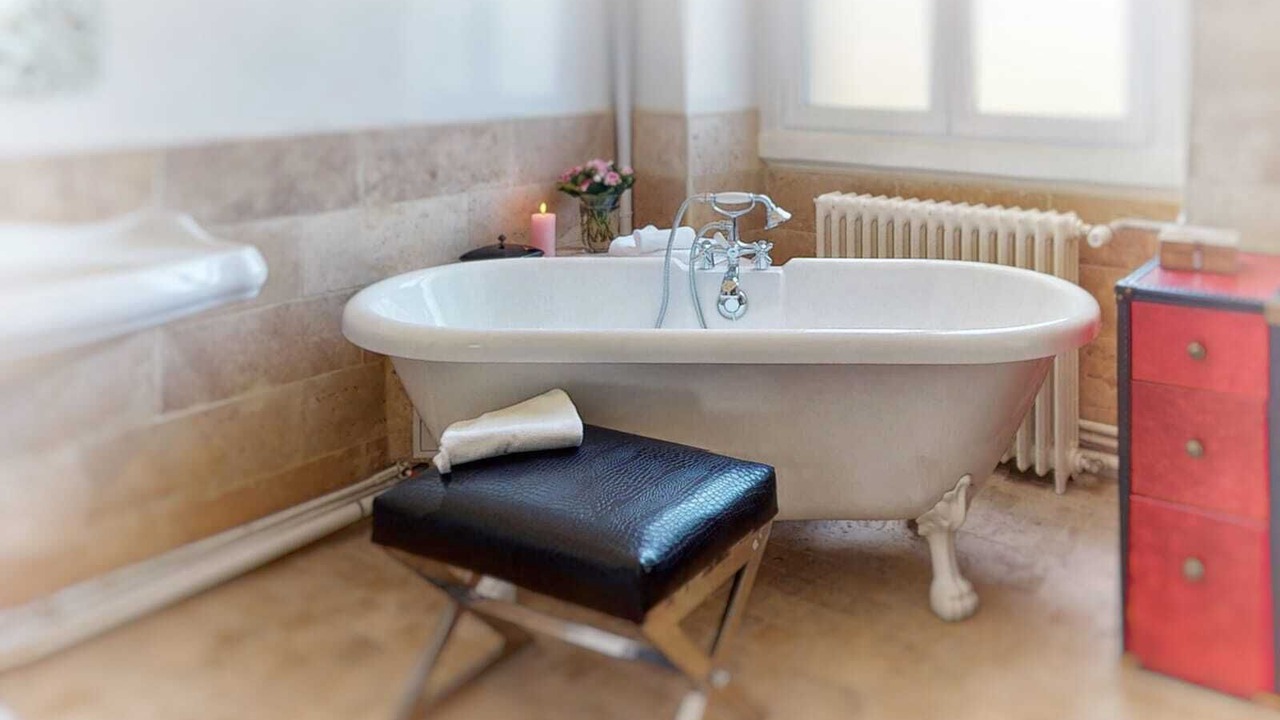 Photo of Bathroom in Pouance
