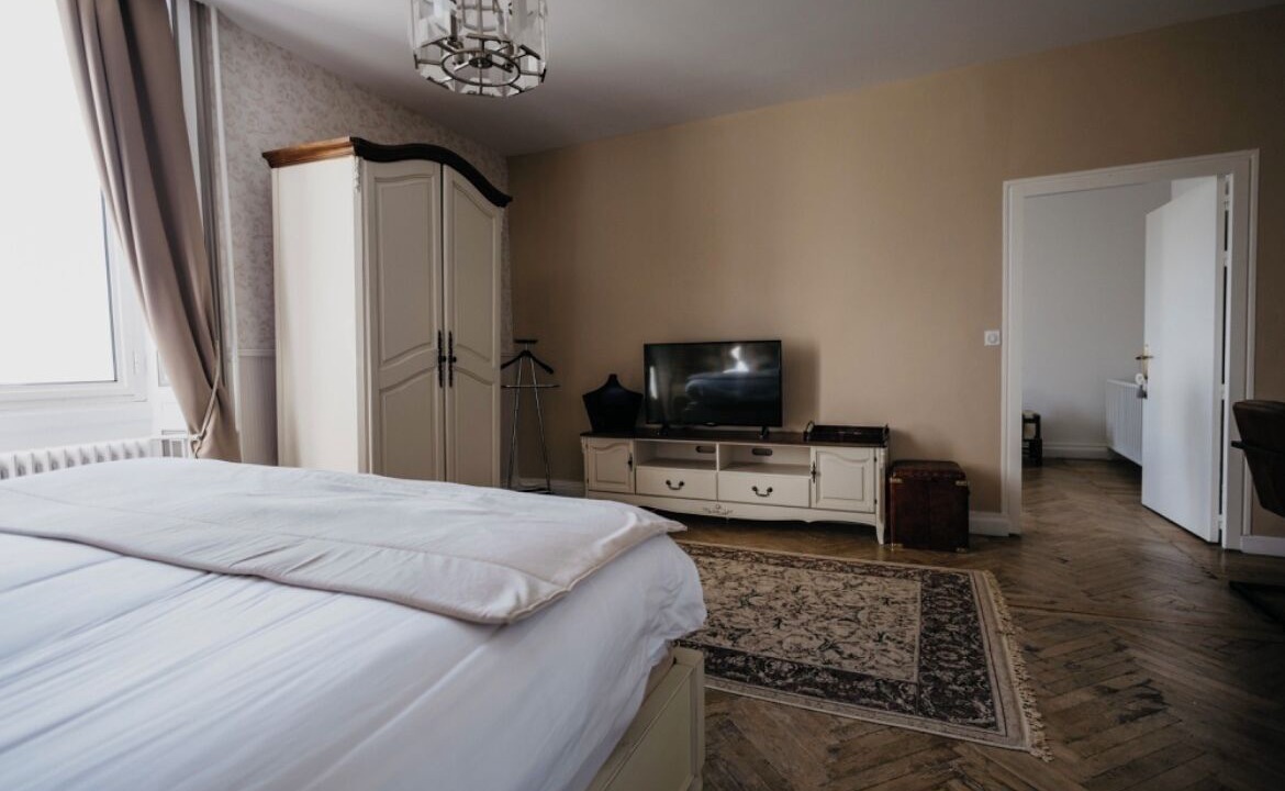 Photo of Bedroom in Pouance