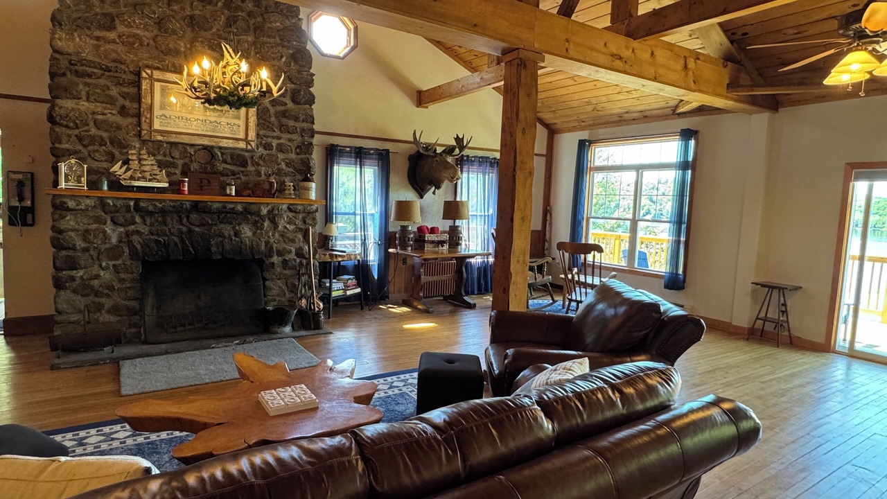 Photo of Bedroom in Long Lake