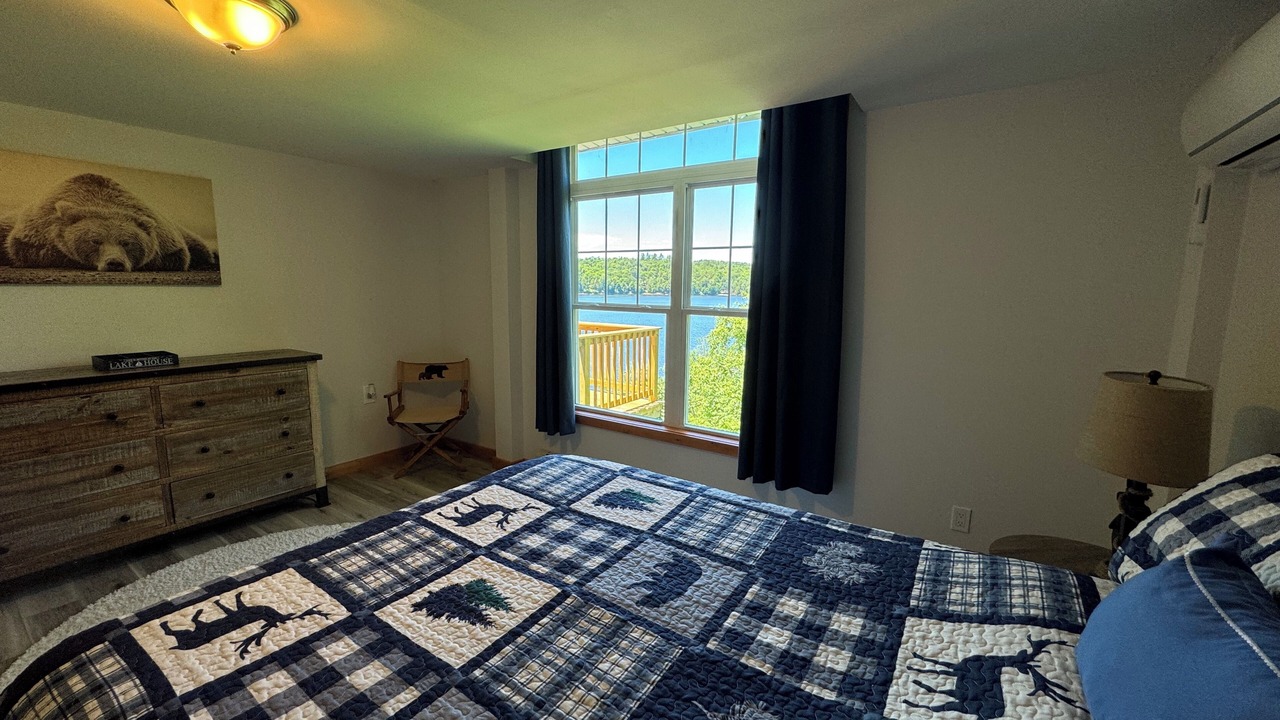 Photo of Bedroom in Long Lake