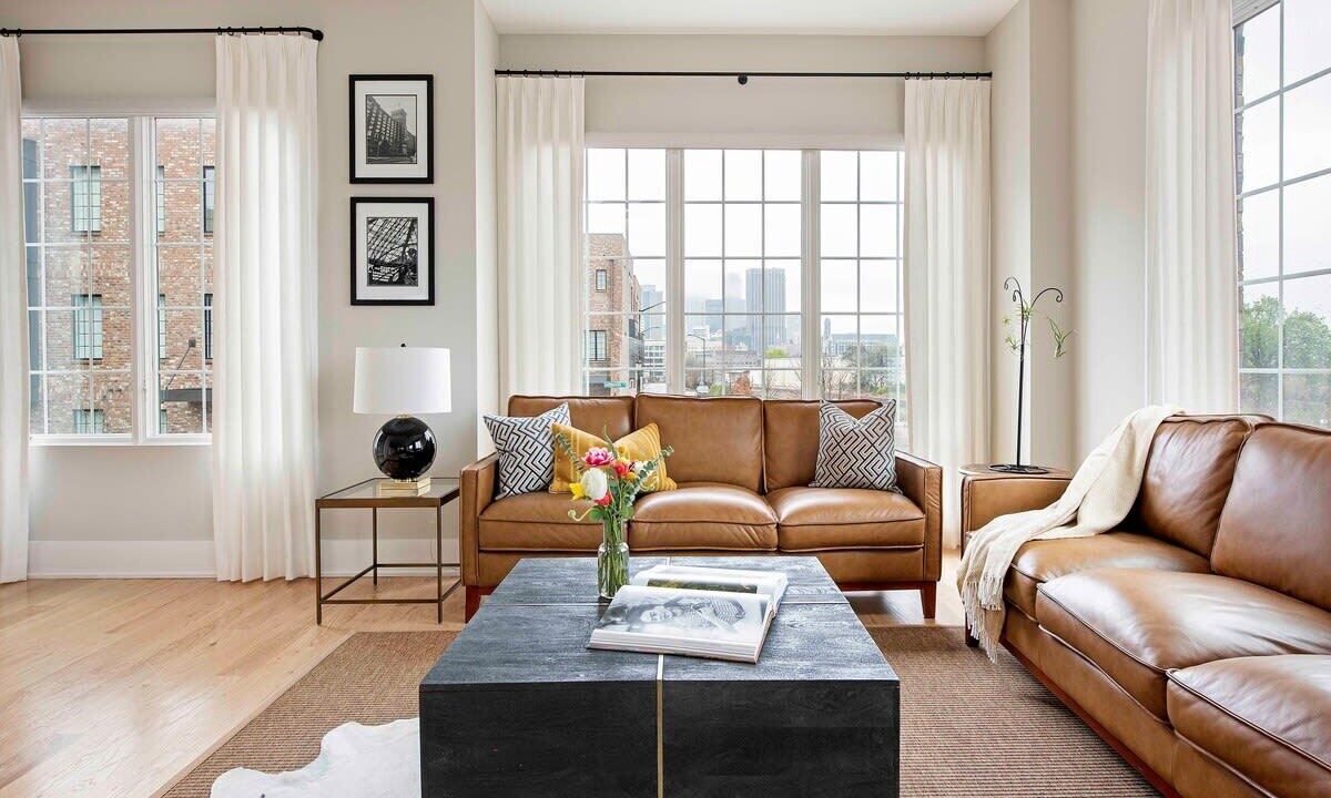 Photo of Livingroom in Castleberry Hill