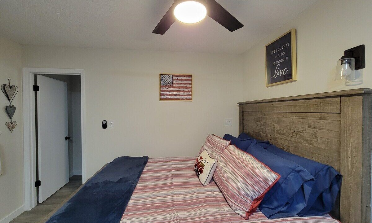 Photo of Bedroom in Dandridge