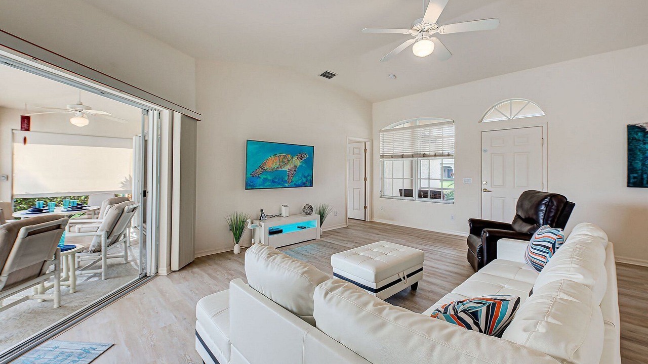 Photo of Livingroom in White Marsh