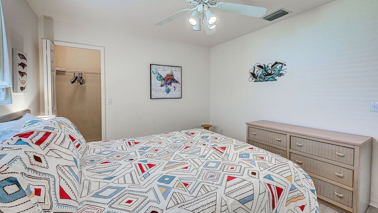 Photo of Bedroom in White Marsh