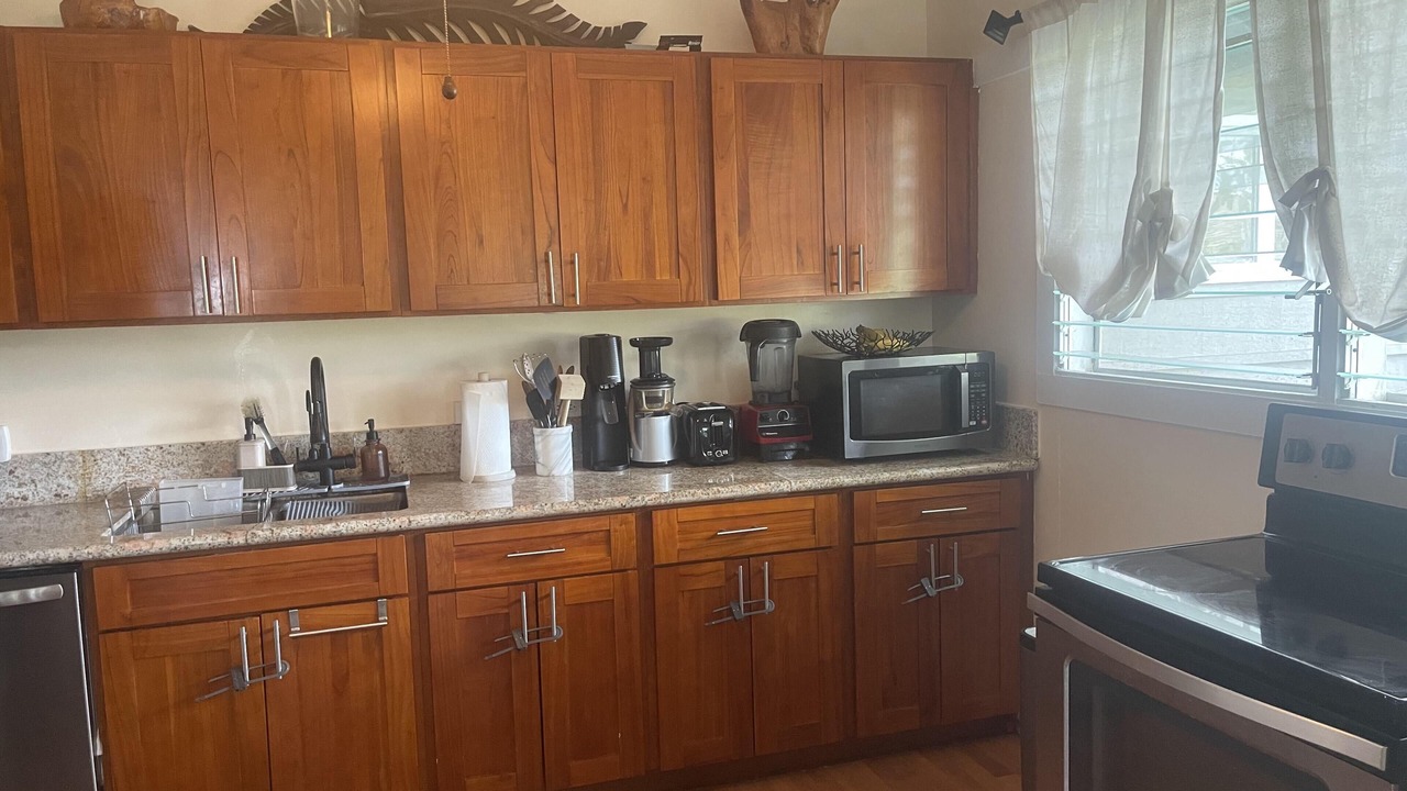 Photo of Kitchen in Waimanalo Beach