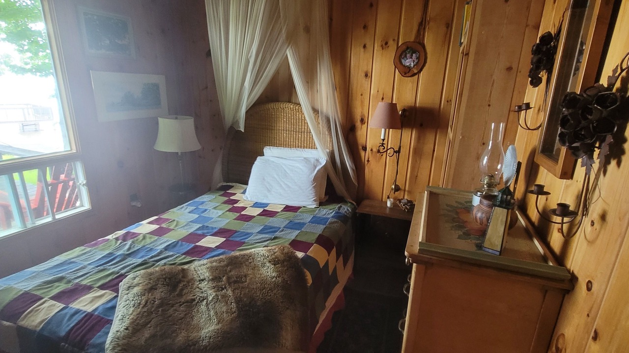 Photo of Bedroom in Tarbutt and Tarbutt Additional