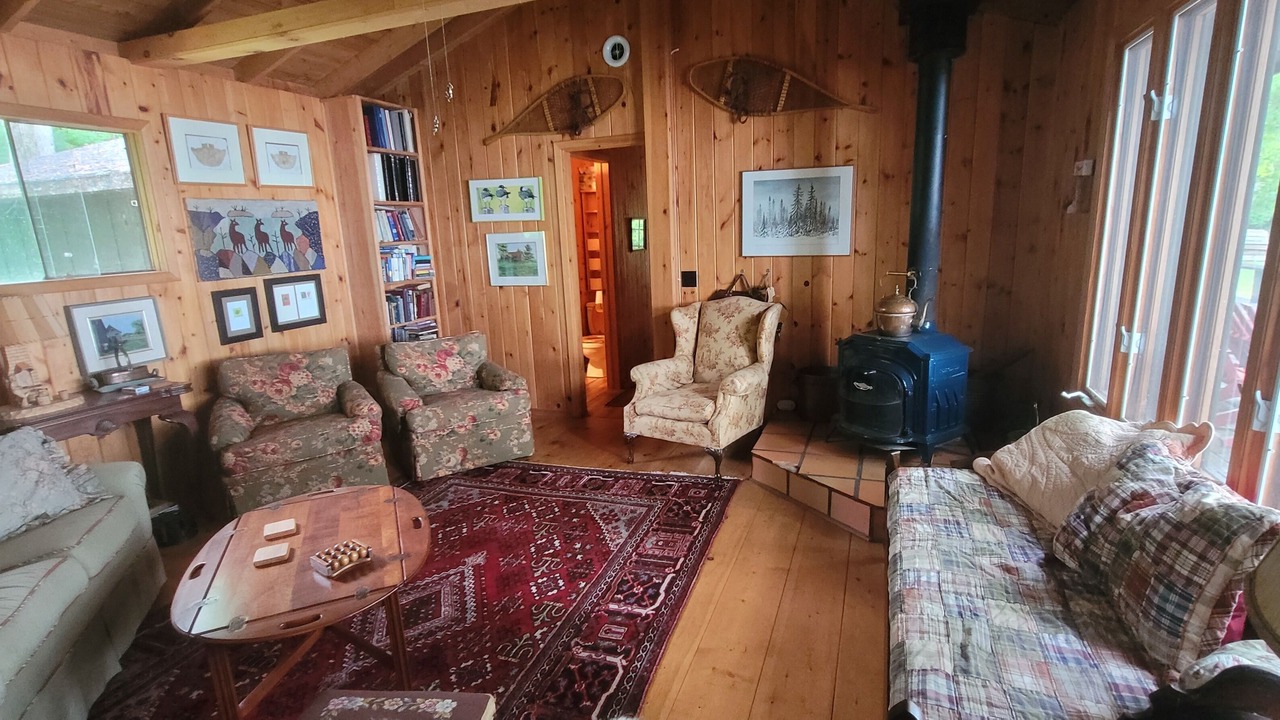 Photo of Livingroom in Tarbutt and Tarbutt Additional