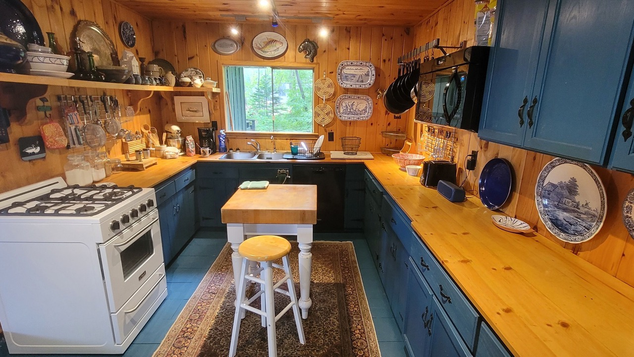 Photo of Kitchen in Tarbutt and Tarbutt Additional