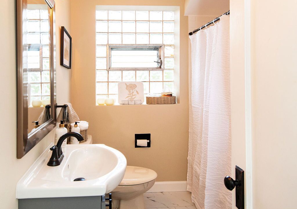 Photo of Bathroom in Mehlville