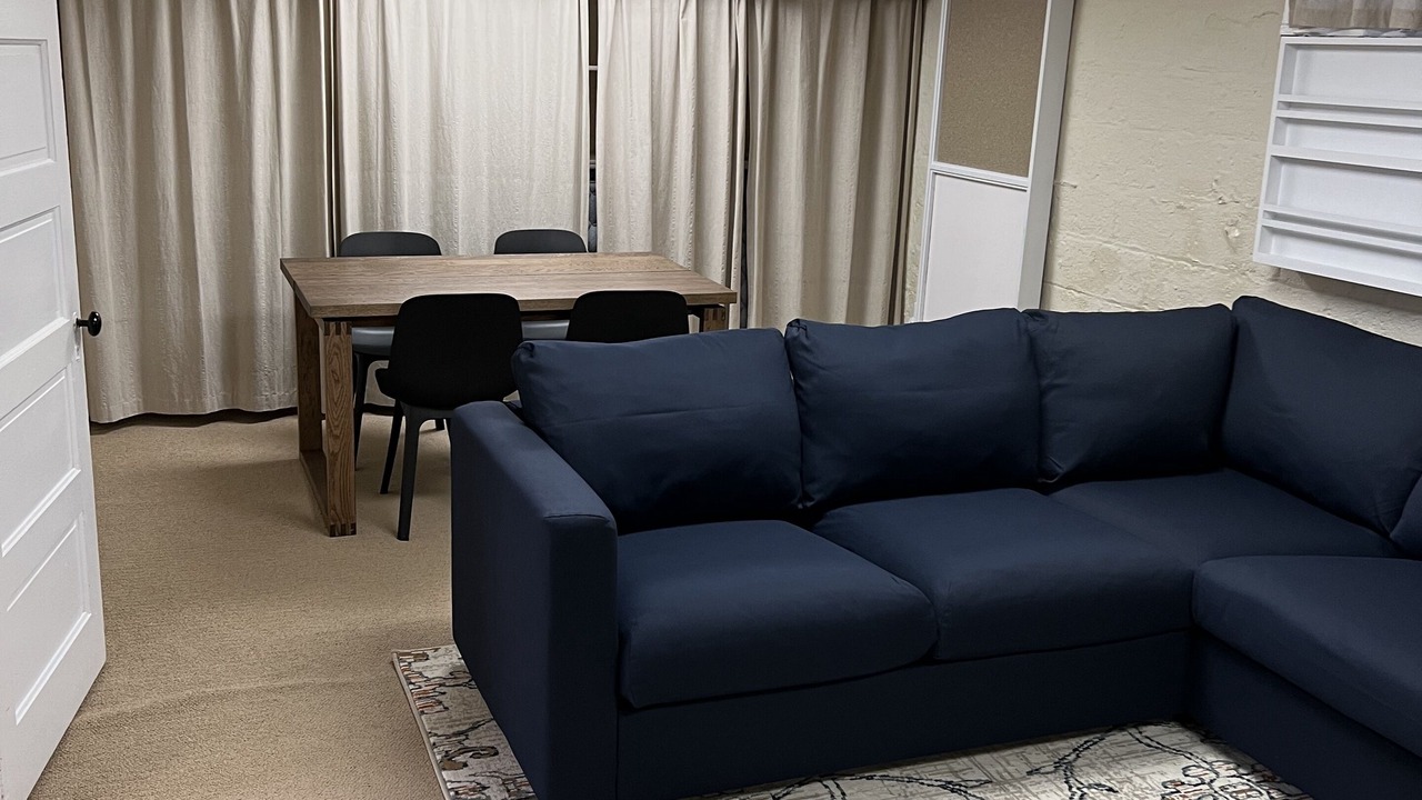 Photo of Livingroom in Iowa City