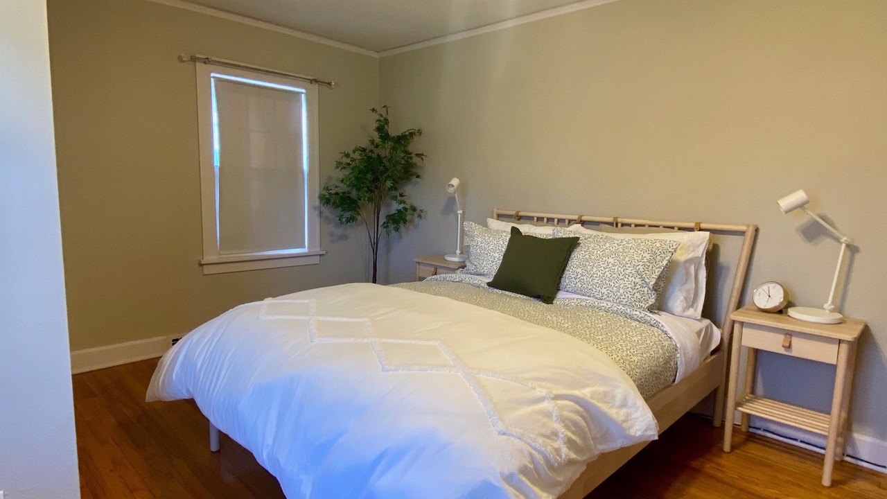 Photo of Bedroom in Iowa City