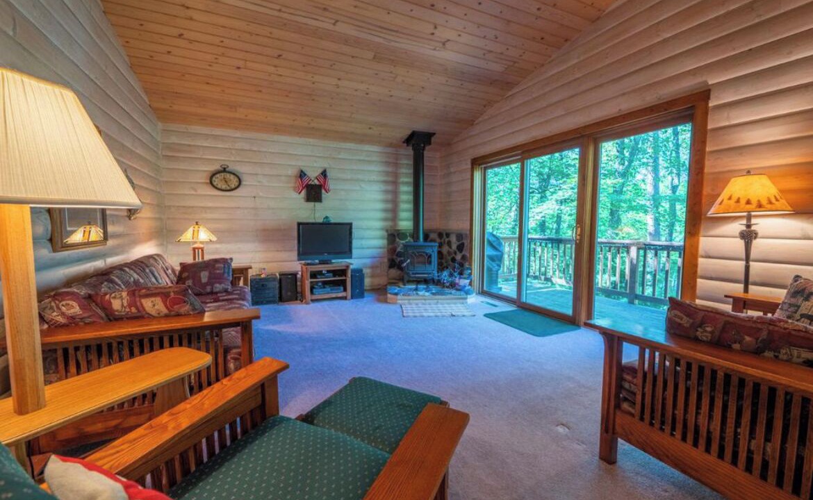 Photo of Livingroom in Rhinelander