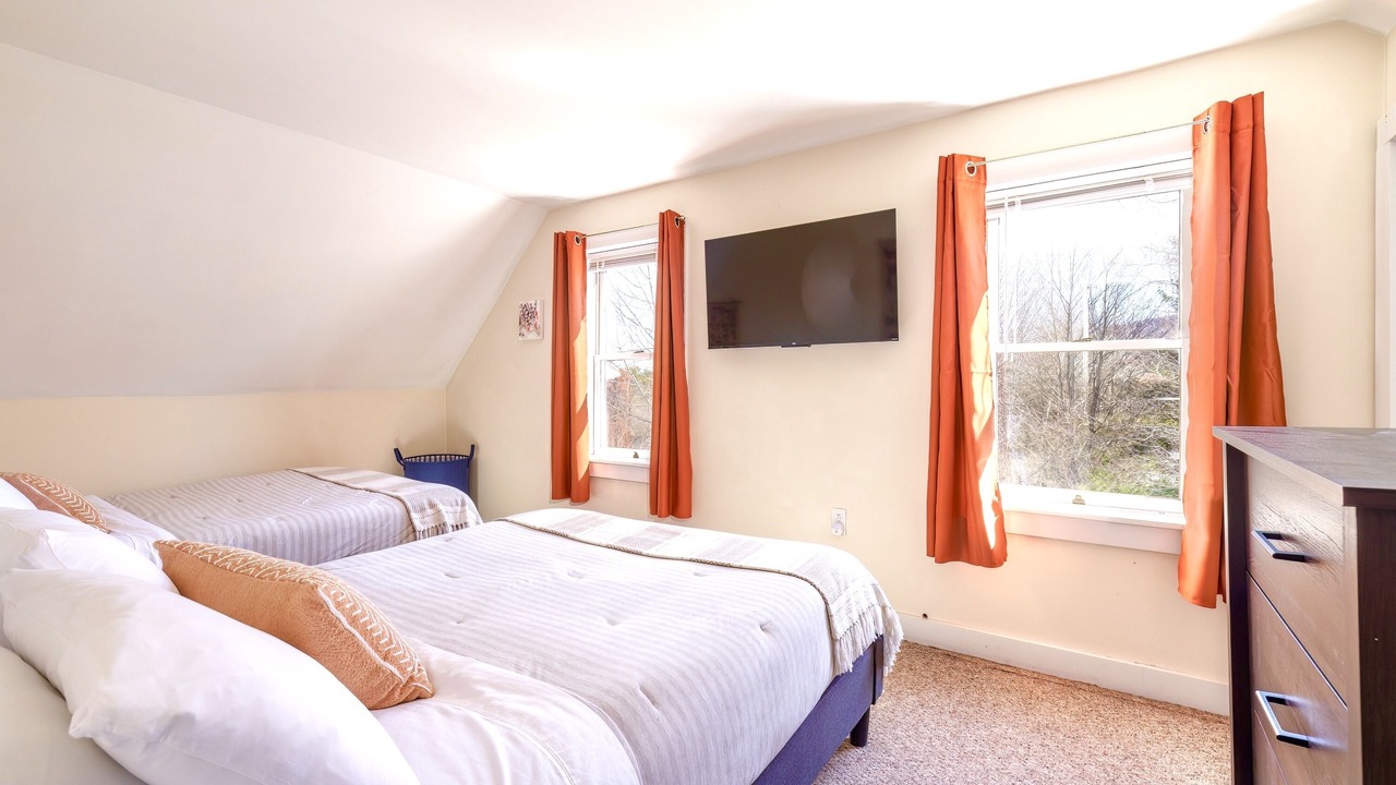 Photo of Others in Hall Quarry