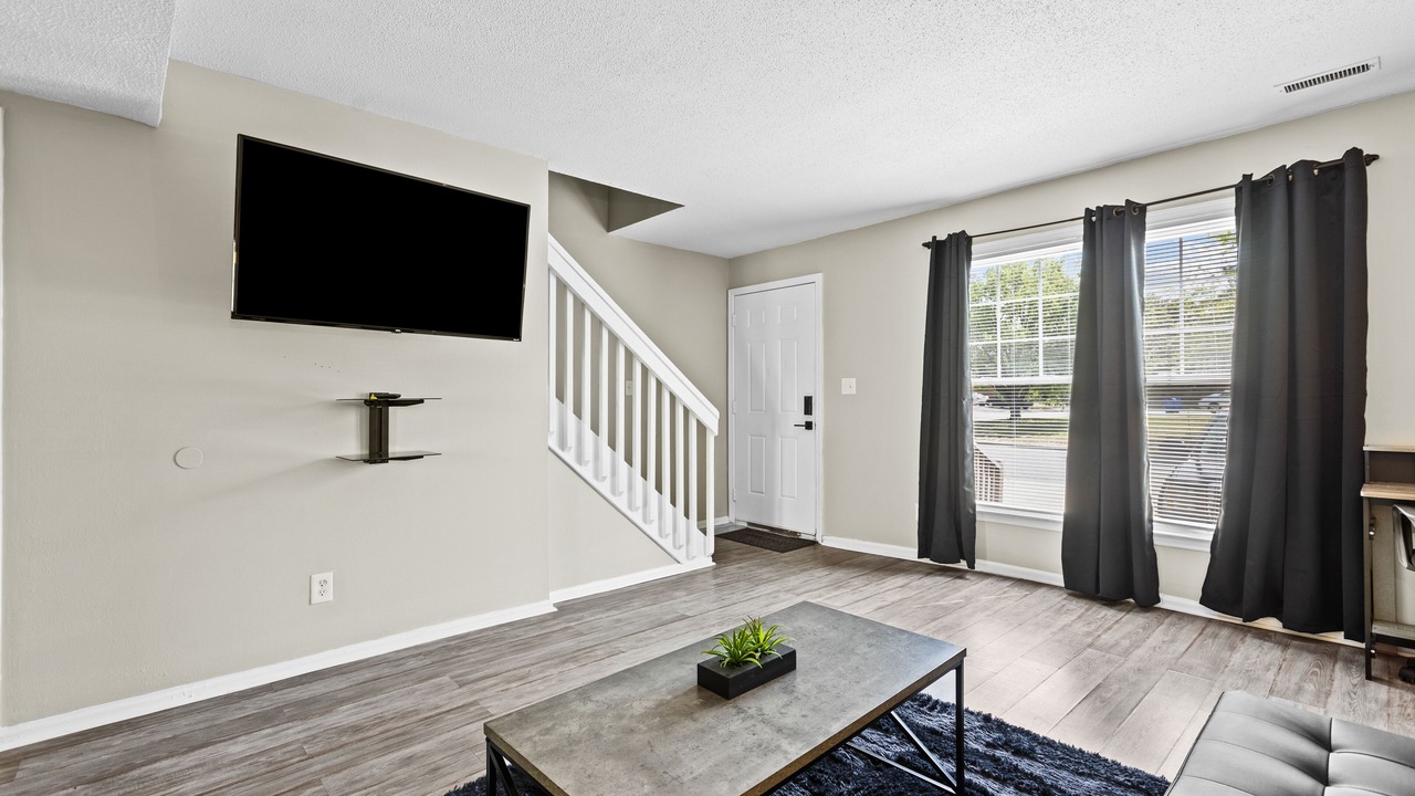 Photo of Livingroom in Greenville