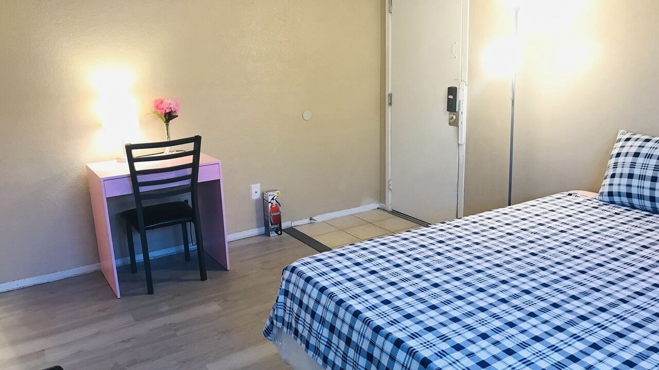 Photo of Bedroom in Sunrise Manor