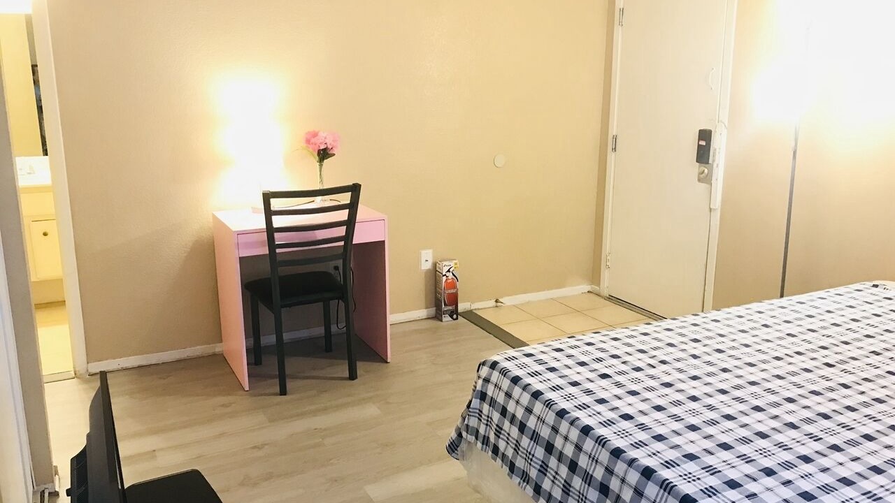 Photo of Bedroom in Sunrise Manor