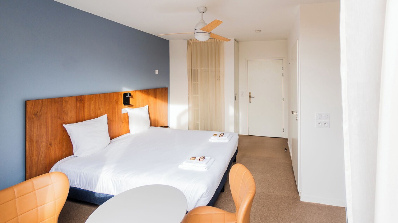 Photo of Bedroom in Villejuif