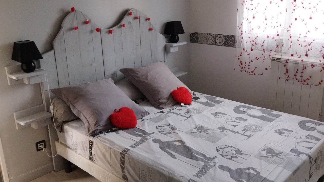 Photo of Bedroom in Tourville-les-Ifs